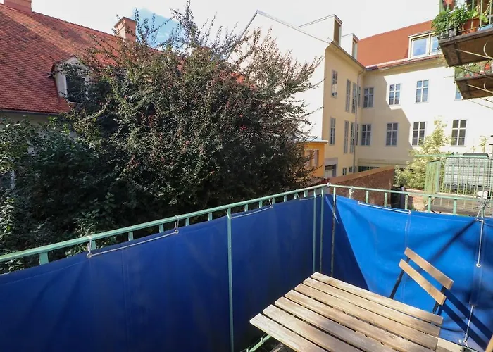 Altbauwohnung Apartmán *