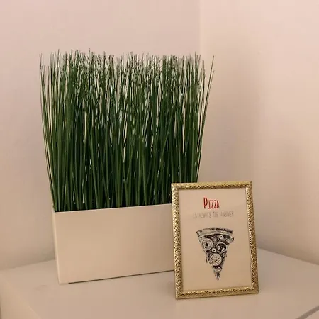 Altbauwohnung 公寓