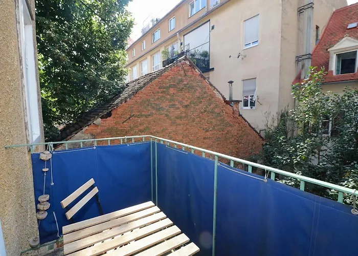 Altbauwohnung * Γκρατς